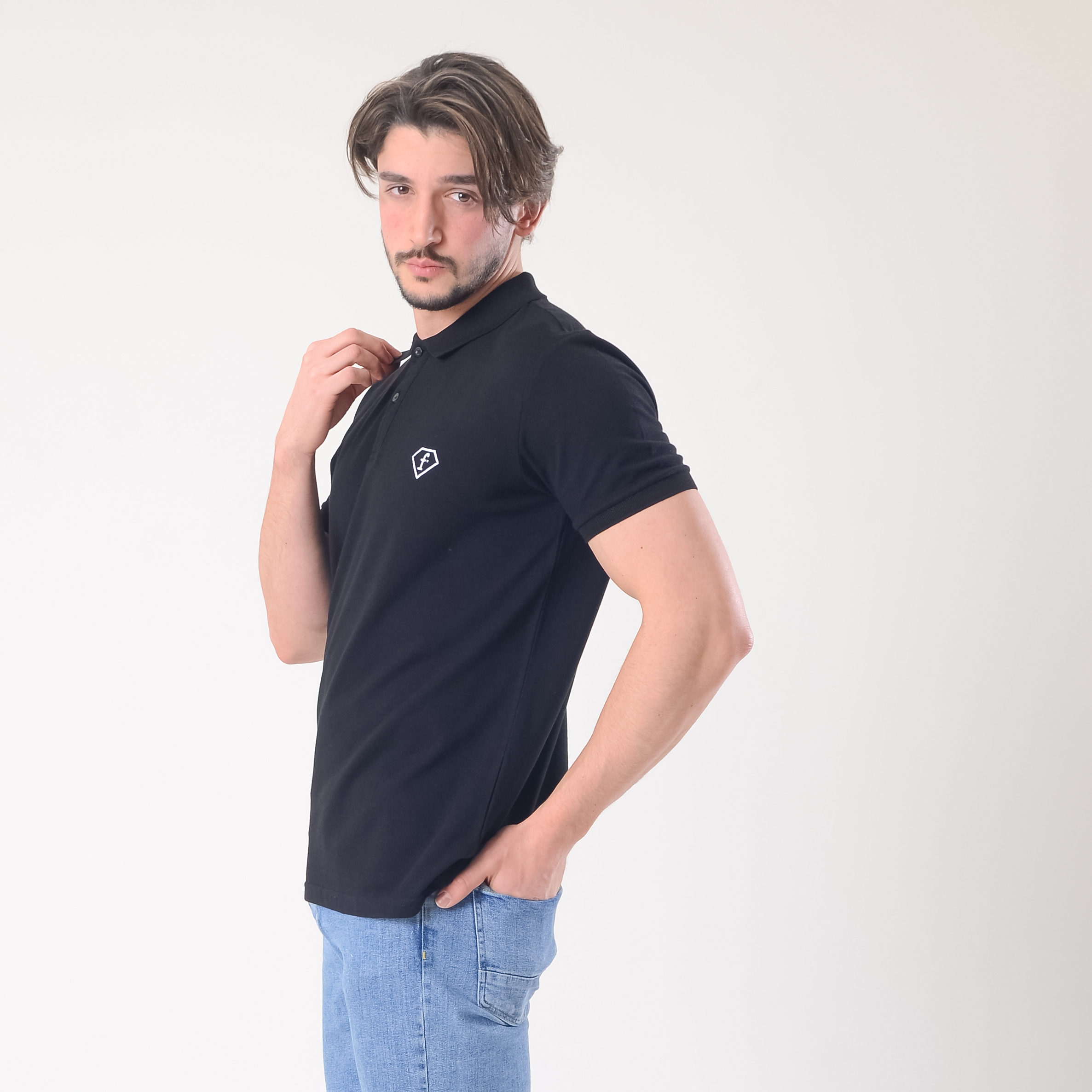 FashionTv Beyaz Nakışlı POLO YAKA T-SHIRT